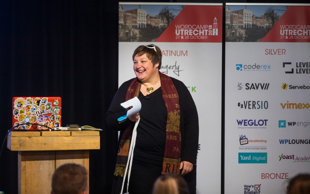 Birgit Olzem präsentiert auf einem WordCamp